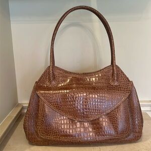 Ashneil Shoulder Bag